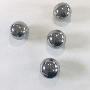 62,94 mm - 63,06 mm Duże kulki z litej stali G40 / G60 odporne na ścieranie